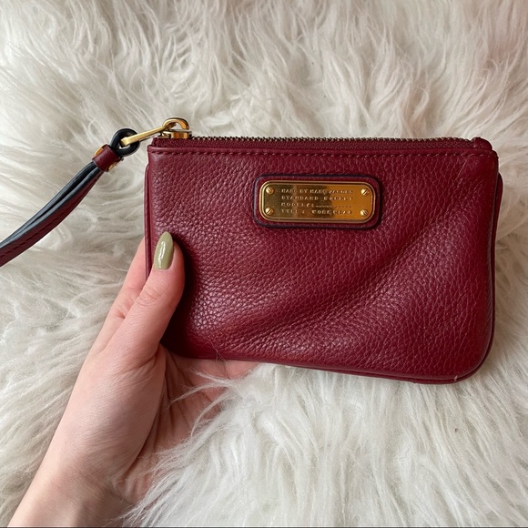 Marc Jacobs Handbags - Marc Jacobs Wristlet Red Pebble Leather